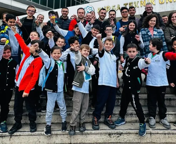 Tüm Kategorilerde Şampiyonuz!.