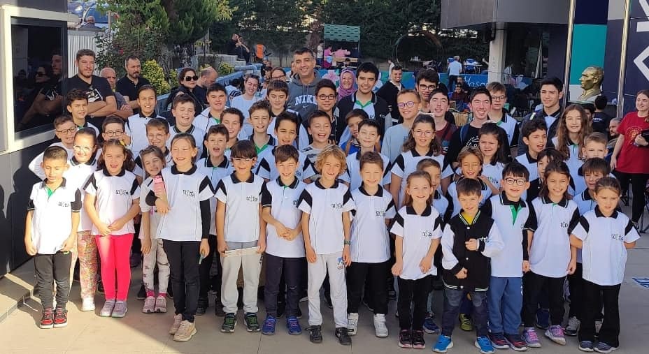 Nida Masa Başında, On (!) Derece Cepte!